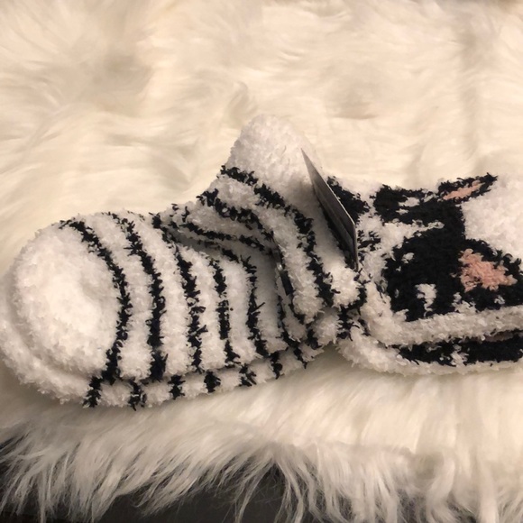 NWT Cozy Fuzzy Cat Socks by West Loop for Women - Picture 5 of 6